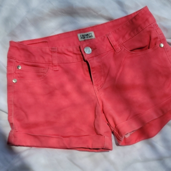 Women's Shorts Bundle Sizes 4 and 5 - Picture 4 of 13
